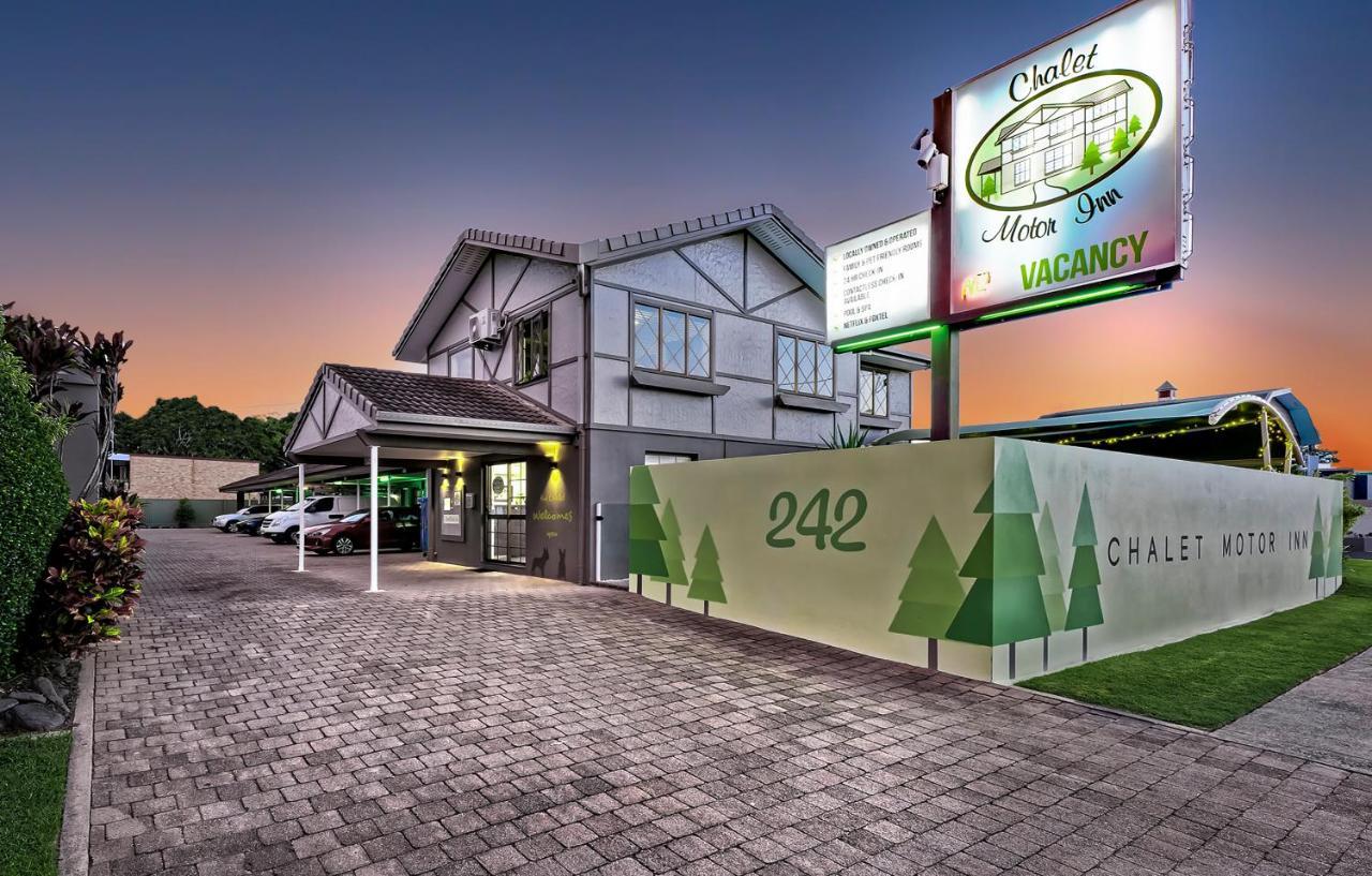 Chalet Motor Inn Бандаберг Экстерьер фото