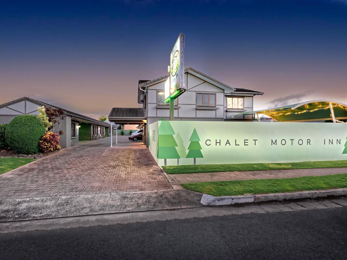 Chalet Motor Inn Бандаберг Экстерьер фото